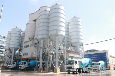 深度融合劈波斬浪新藍海 吉利商用車與漢馬科技強強聯手，共建換電重卡新生態與多式聯運服務
